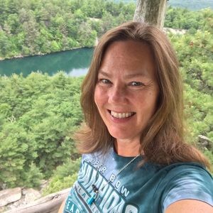 Meet your Posher, Sharon